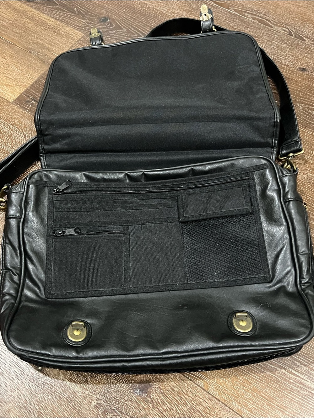 Vintage USGA 1894 Black Leather Men's Messenger travel Bag with Emblem - Picture 8 of 12